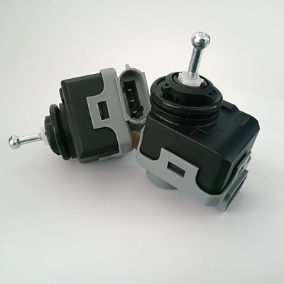 пластмасса черноты ремонта регулировки фары 12Volt Nissan