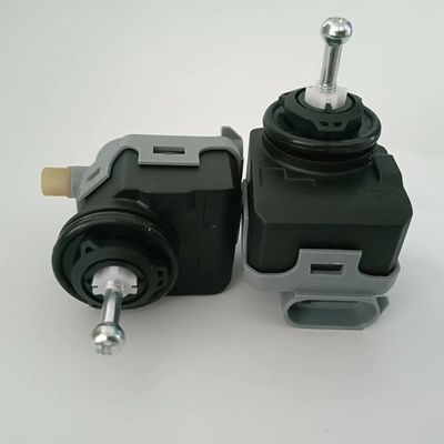 пластмасса черноты ремонта регулировки фары 12Volt Nissan